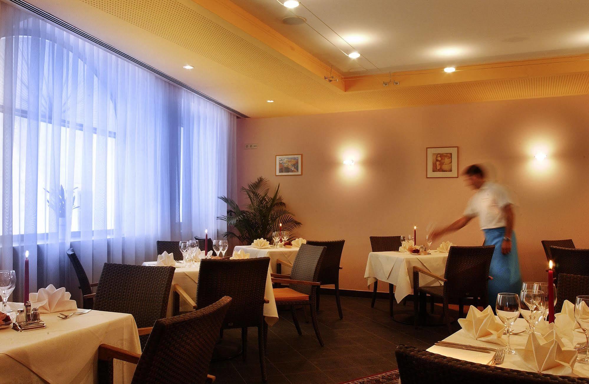 Hotel Krone - Eat, Drink, Stay Bressanone Zewnętrze zdjęcie